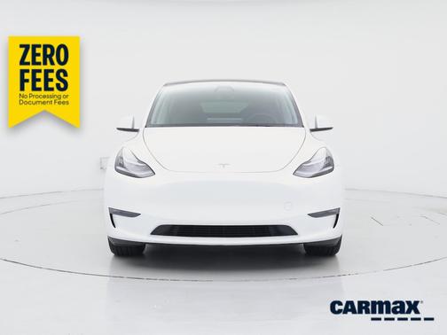 White 2023 Tesla Model Y Long Range