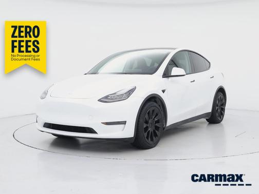 White 2023 Tesla Model Y Long Range