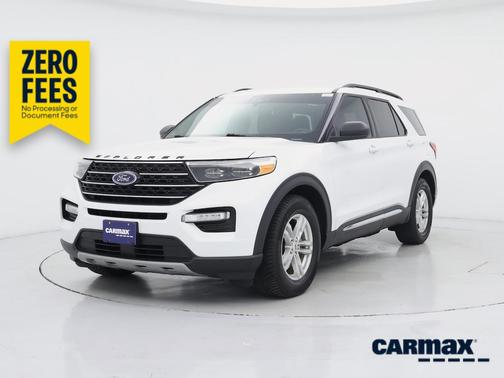 White 2020 Ford Explorer XLT