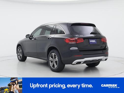 Black 2022 Mercedes-Benz GLC 300