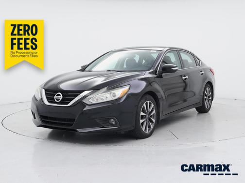 Black 2017 Nissan Altima SV