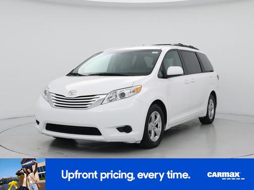 2016 Toyota Sienna LE
