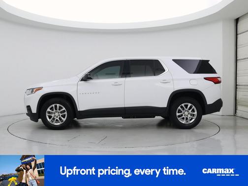 White 2020 Chevrolet Traverse LS