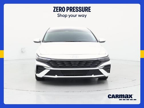 White 2024 Hyundai ELANTRA SEL