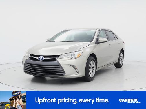 Tan 2017 Toyota Camry LE