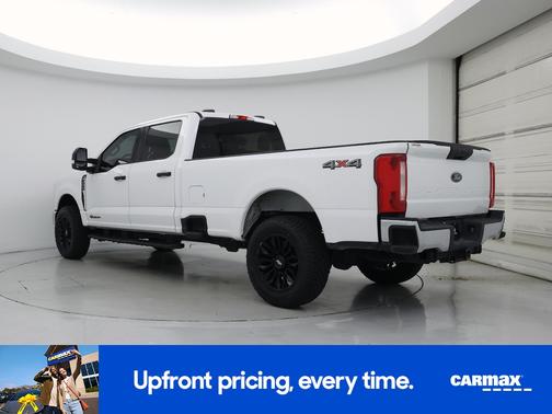 White 2023 Ford F-250 XLT