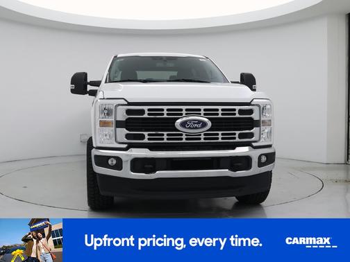 White 2023 Ford F-250 XLT