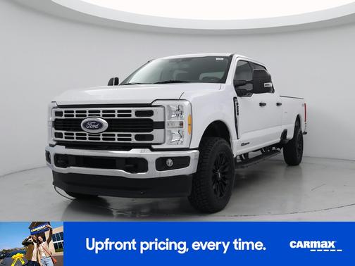 White 2023 Ford F-250 XLT