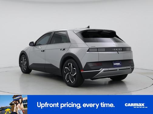 Gray 2022 Hyundai IONIQ 5 SE