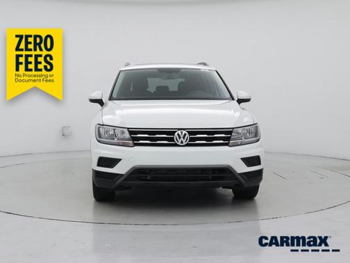 White 2021 Volkswagen Tiguan SE