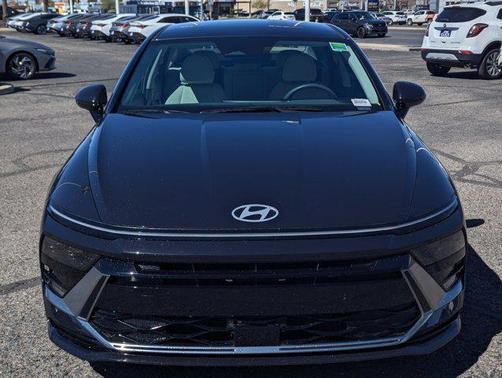 2025 Hyundai SONATA Hybrid SE