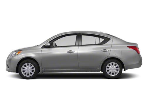 2013 Nissan Versa 1.6 S