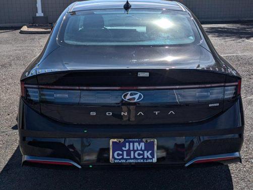 2025 Hyundai SONATA Hybrid SE