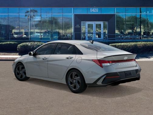 2026 Hyundai ELANTRA Sport