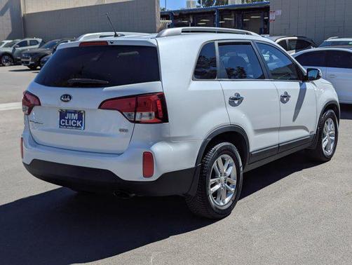 2015 Kia Sorento LX