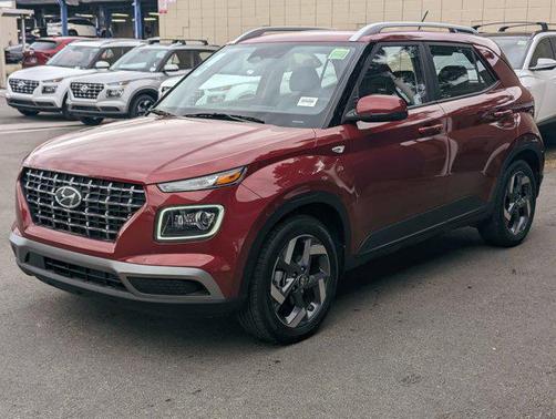 2025 Hyundai VENUE Limited