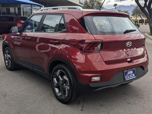 2025 Hyundai VENUE Limited