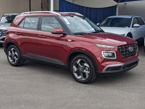 2025 Hyundai VENUE Limited