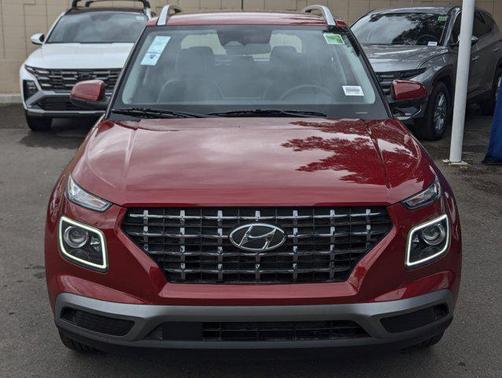 2025 Hyundai VENUE Limited