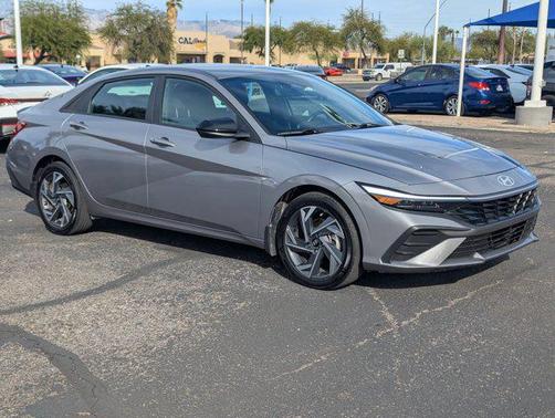 2025 Hyundai ELANTRA Sport