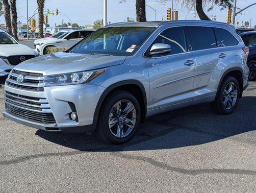 2018 Toyota Highlander Hybrid Platinum