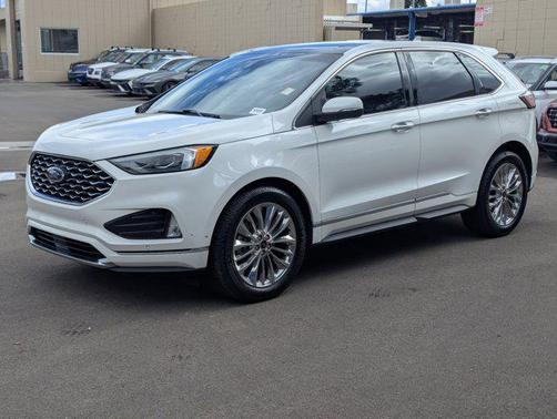 Star White Metallic Tri-Coat 2020 Ford Edge Titanium
