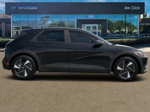 2025 Hyundai IONIQ 5 SE