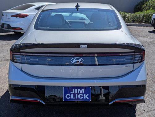 2025 Hyundai SONATA Hybrid SE
