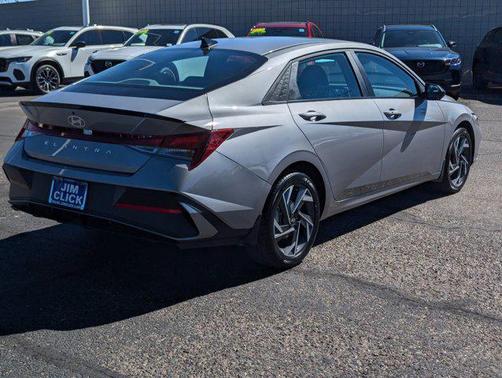 2025 Hyundai ELANTRA Sport