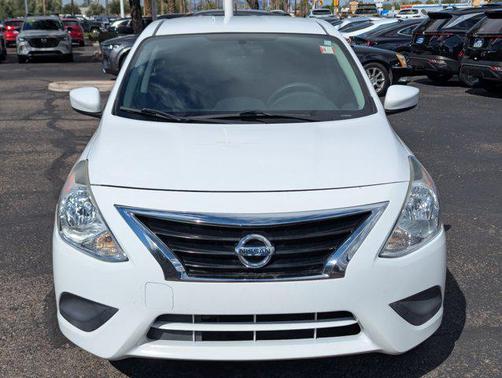 2016 Nissan Versa 1.6 S