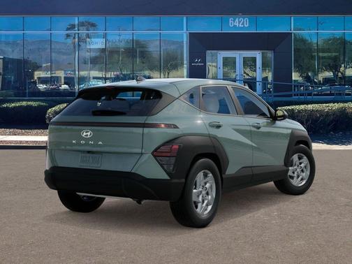 2026 Hyundai KONA SE