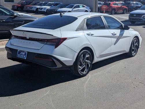 2025 Hyundai ELANTRA Sport