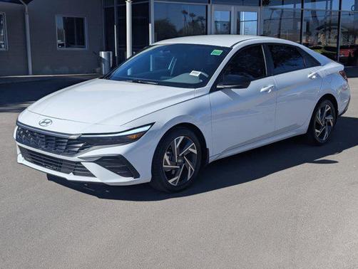 2025 Hyundai ELANTRA Sport