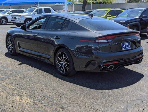 2022 Kia Stinger GT-Line