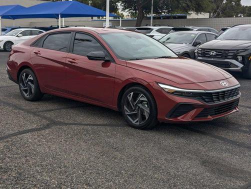 2025 Hyundai ELANTRA Sport