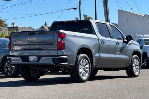 2021 Chevrolet Silverado 1500 Custom