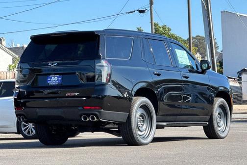 2026 Chevrolet Tahoe 4WD RST