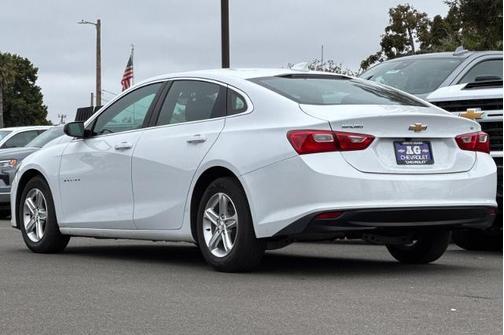 2023 Chevrolet Malibu FWD 1LT