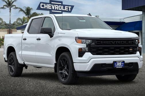 2025 Chevrolet Silverado 1500 Custom
