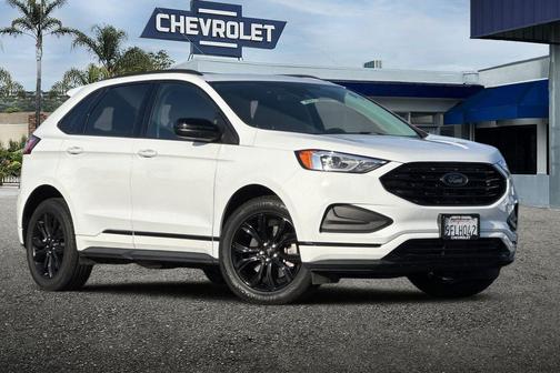 2022 Ford Edge SE