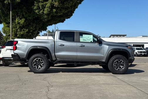 Sterling Gray Metallic 2026 Chevrolet Colorado ZR2