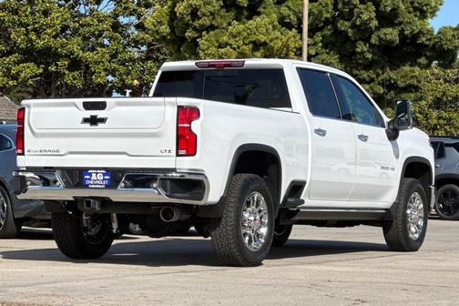 Summit White 2026 Chevrolet Silverado 2500 LTZ