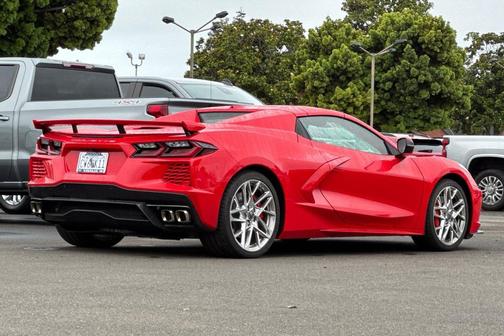 Torch Red 2025 Chevrolet Corvette Stingray w/3LT