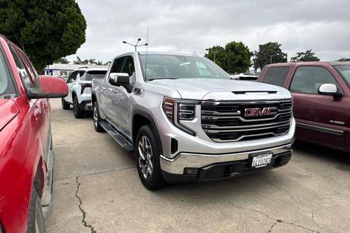 2022 GMC Sierra 1500 SLT