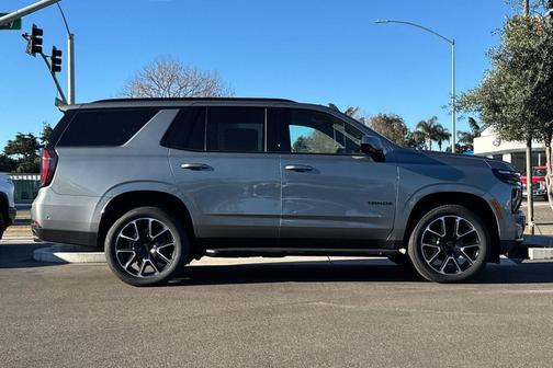 2026 Chevrolet Tahoe 2WD RST