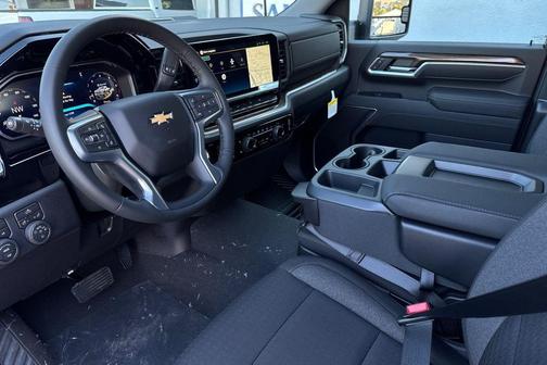Summit White 2026 Chevrolet Silverado 3500 LT