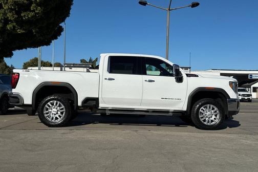 Summit White 2021 GMC Sierra 2500 SLT