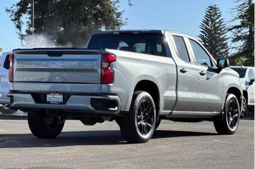 2023 Chevrolet Silverado 1500 Custom