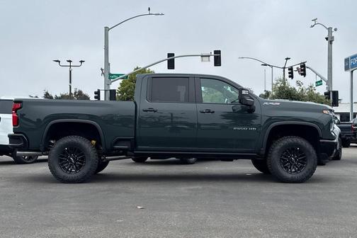 Cypress Gray 2026 Chevrolet Silverado 2500 Crew Cab, Standard Bed, XR2, 4WD