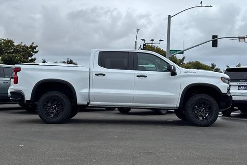 Summit White 2026 Chevrolet Silverado 1500 ZR2